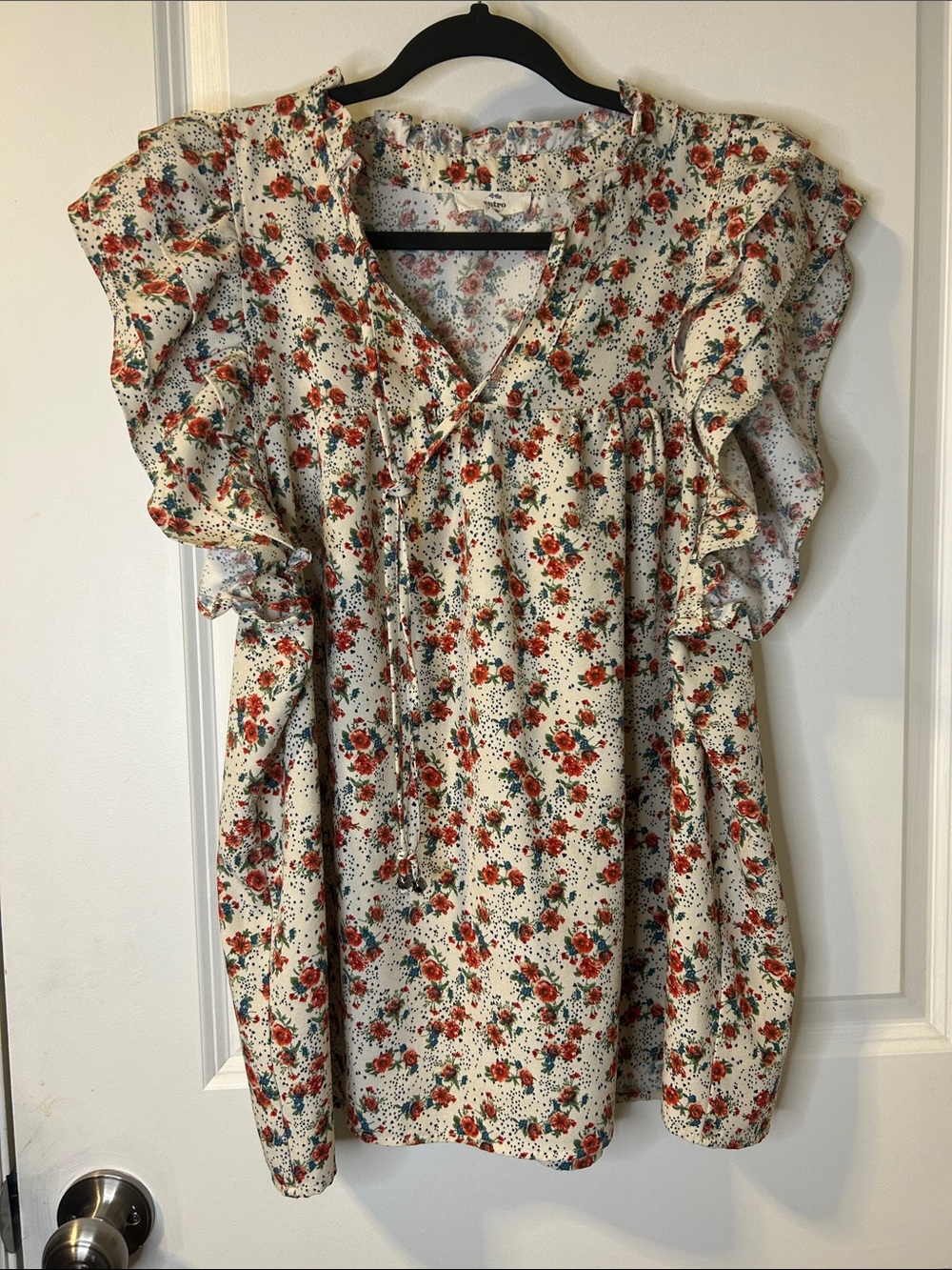 entro Cream Blouse with Red Floral Print and Ruffle Sleeves